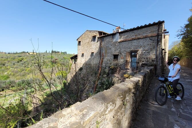 2-Day E-Bike Tuscany Tour with Meals, Wineries, and Farmstay - Why an e-bike is the right tool for Chianti