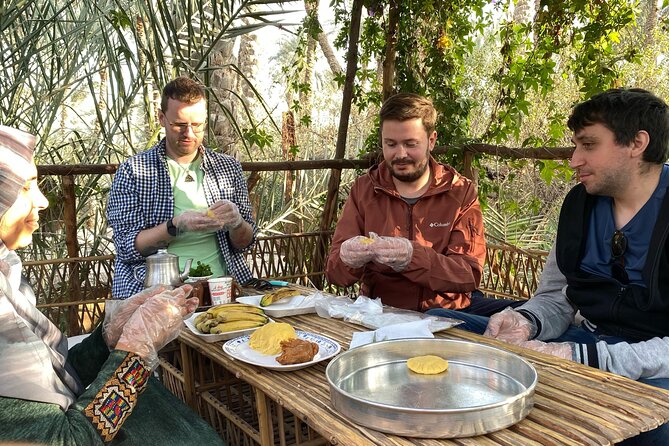 A day like a farmer in Dahsure countryside with locals - Baking bread with local farmers