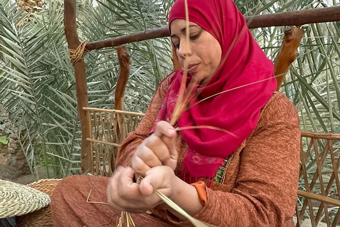 A day like a farmer in Dahsure countryside with locals - The main strengths and limitations