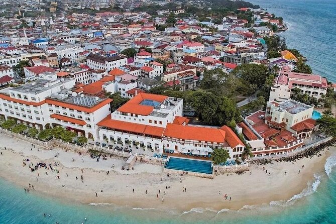 A Private Full Day Tour To Stone Town & Spice Farm - Walking Through Stone Town’s Old Core