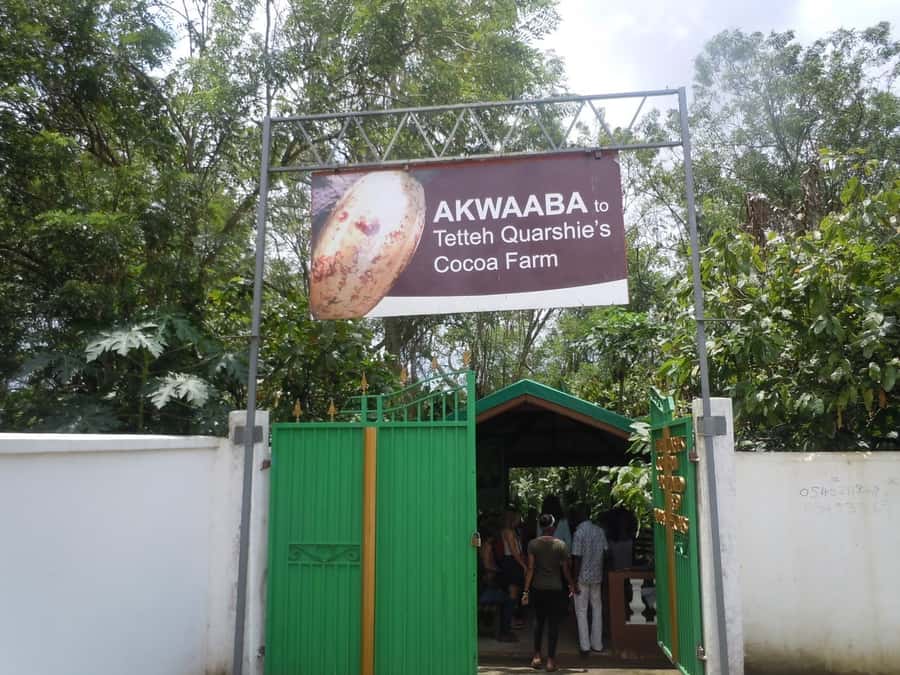 Accra Aburi Eco & Cocoa Experience: Gardens Waterfall &Lunch - From Accra to Tetteh Quarshie Cocoa Farm
