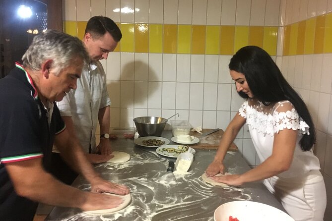 Amalfi Coast Farmhouse: Pizza & Mozzarella Making Class - Baking, tasting, and the included dinner