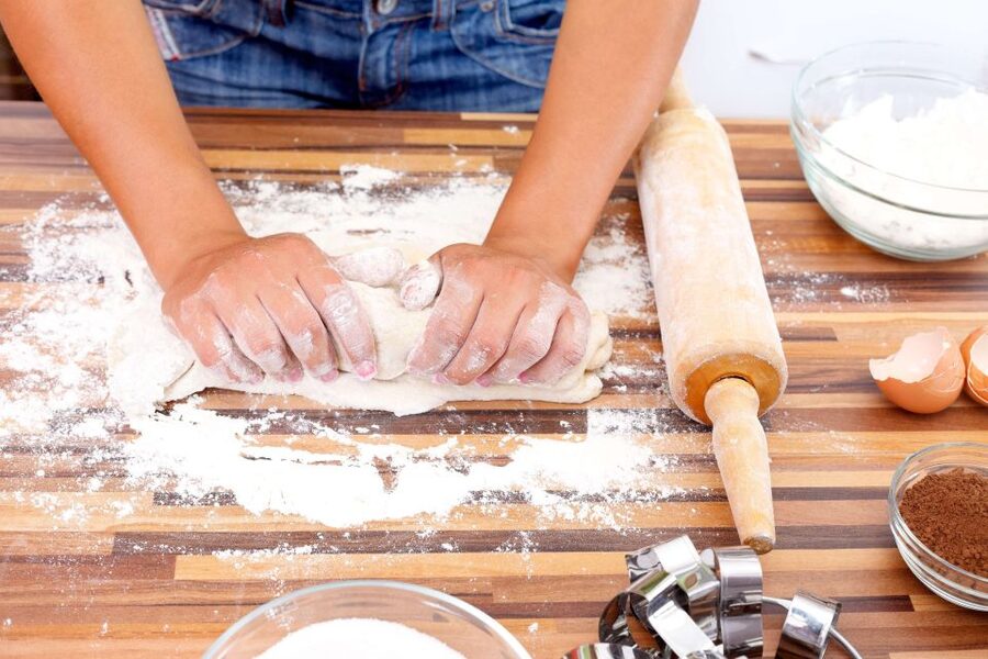 Amalfi: Cooking Class and Farmhouse Visit With Meal - What the guides add to the experience
