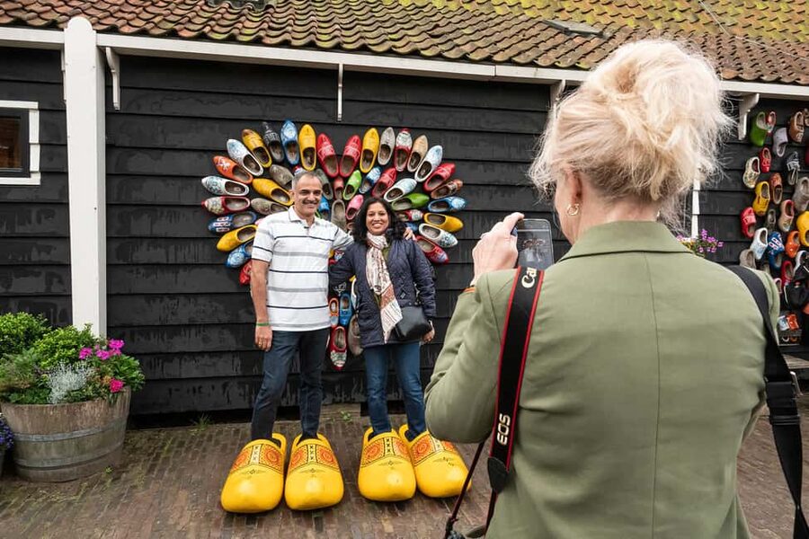 Amsterdam: Experience Zaanse Schans Windmills & Cheese Farm - Is the $19 price good value?