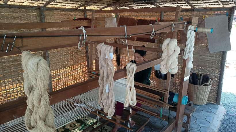 Angkor Silk Farm & Lotus Silk Farm: Siem Reap Discovery Tour - Why two farms make this Siem Reap tour worthwhile