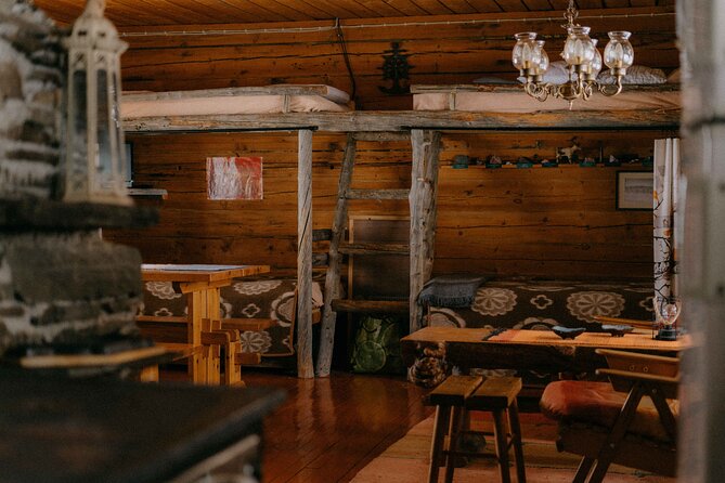 Arctic Reindeer Farm Experience with Snowshoeing in the Wild - From Levi to a quiet reindeer farm