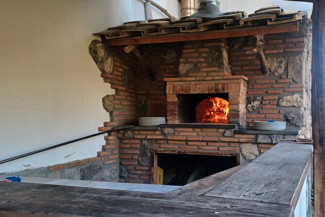 Authentic Farm Tour with Pizza, Cheese, Wine & Limoncello Tasting - Wine, olive oil, and limoncello tastings