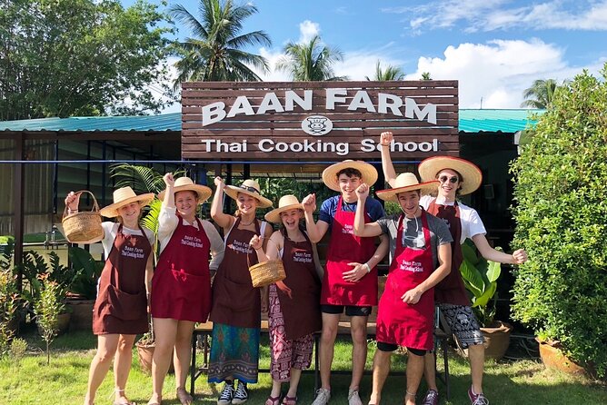 Baan Farm Thai Cooking School Chiangmai - Group size, transport, and practical comfort