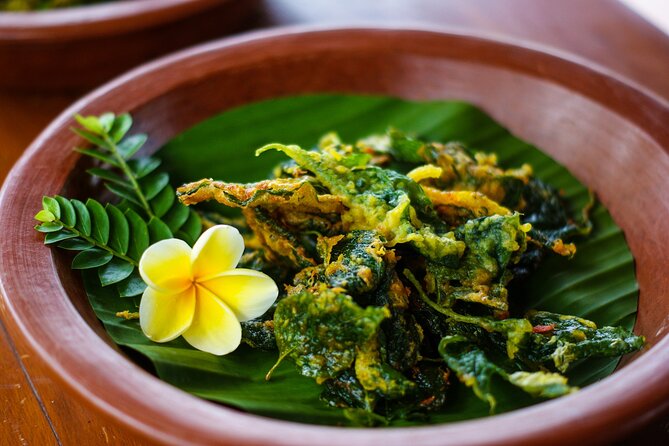 Balinese Vegan Cooking Class with Fresh Harvesting & Garden Tour - Eating with Mount Agung in the distance