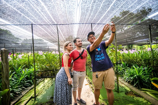 Bangkok Floating Market & Boat Ride to an Orchid Farm - The long-tail boat ride through Bangkok’s canals