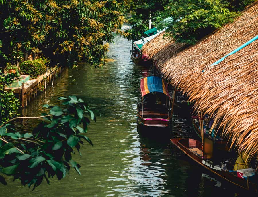 Bangkok: Private Floating & Railway Markets with Farm Visits - Coconut Sugar Made the Traditional Way