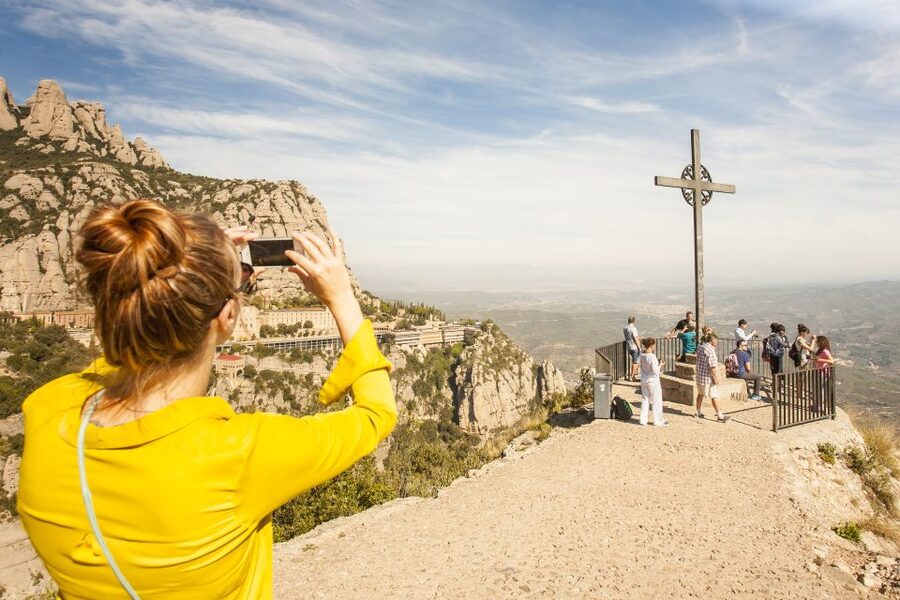 Barcelona: Montserrat with Winery Visit and Farmhouse Lunch - Who will get the most from this tour