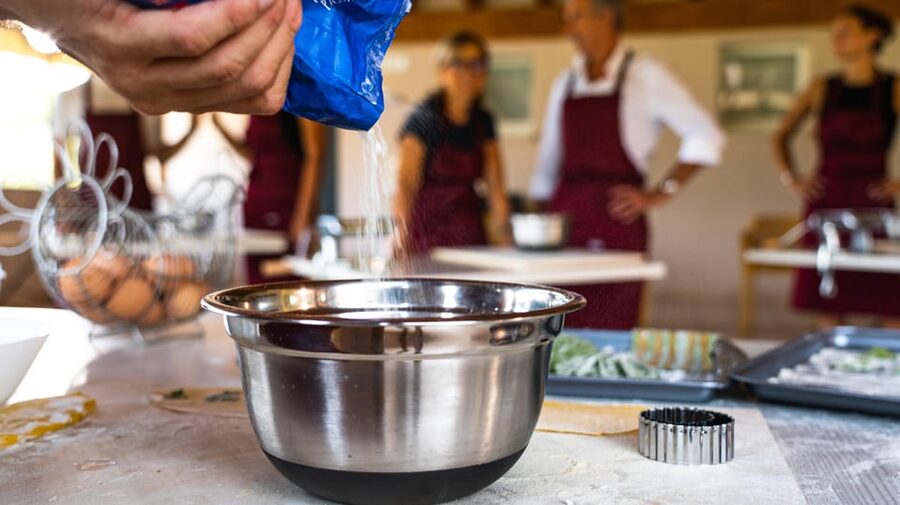 Bardolino: Garda Lake Pasta Cooking Class at Agritourism - Should you book the Bardolino pasta class?