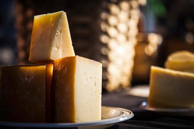 " Basque Farm House & Cider house" tour + meal from San Sebastian - Who will enjoy this experience most?
