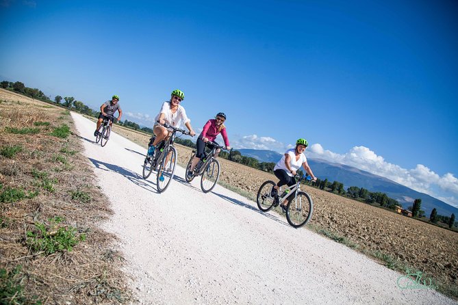 Bevagna E-Bike Farm to Table - Starting in Torre del Colle with a proper bike fitting