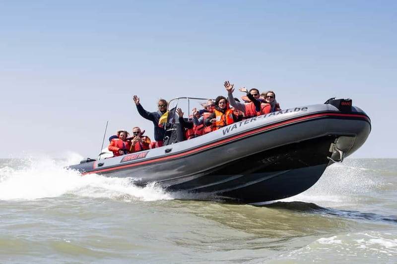 Blankenberge: Offshore Wind Farm Tour by Boat - Seeing the turbines from sea level