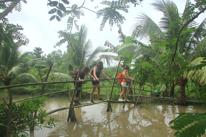 Cai Rang floating market, see sunrise, CaCao orchard, small canal - Cruising the smaller canals around Phong Dien