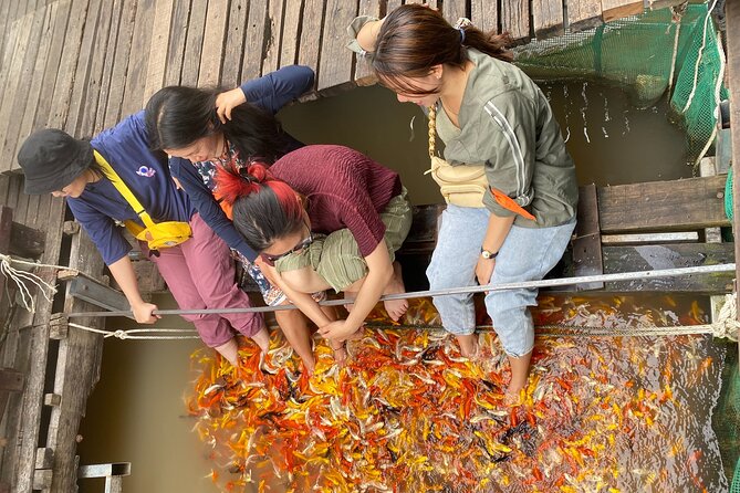 Can Tho day tour: fruit garden&floating fish farm in Son islet - The Guides Add Much of the Value