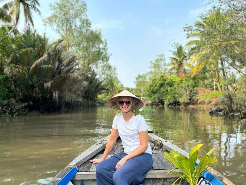 Can Tho: Floating Market, Canal, Cacao Farm & Mekong' Life - Breakfast with a view of the river
