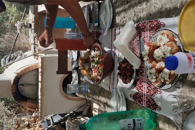 Chania Area: Cooking Class at a Farm in Stylos Village (organic) - Sharing lunch with wine, raki, music, and family stories