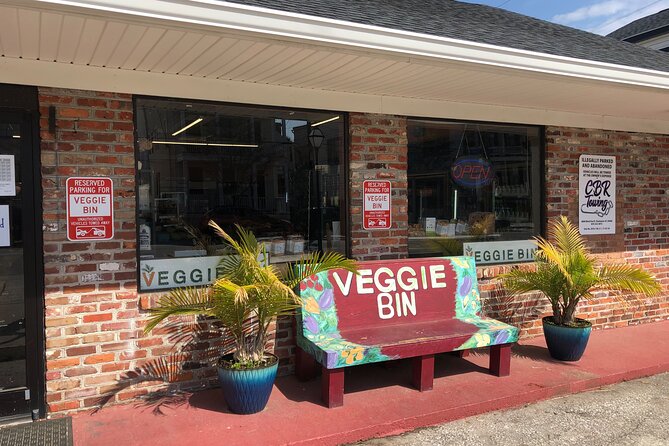 Charleston Farm-to-Table Food Tour and Chef's Challenge - Starting at the Veggie Bin on Spring Street