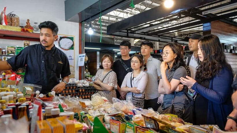 Chiang Mai: Authentic Cooking Class with Market & Farm Visit - Transport, group size, and organization