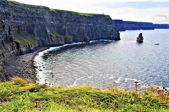 Cliffs of Moher walk with local farmer. Clare. Guided. 3.5 hours. - From Doolin Inn to the Atlantic edge