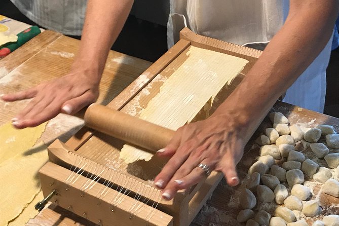 Cooking Class at a Farmhouse in Val d'Orcia Tuscany - Key points at a glance