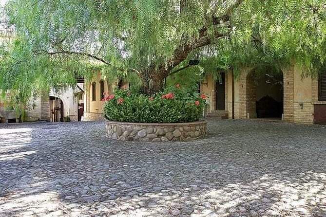 Cooking Class in a historic sicilian farmhouse - A cooking day that begins on the train