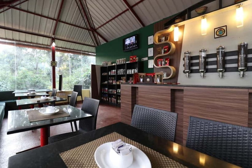 Coorg: Mercara Gold Estate Coffee/Spice Farm and Museum Tour - Practical preparation for the estate visit