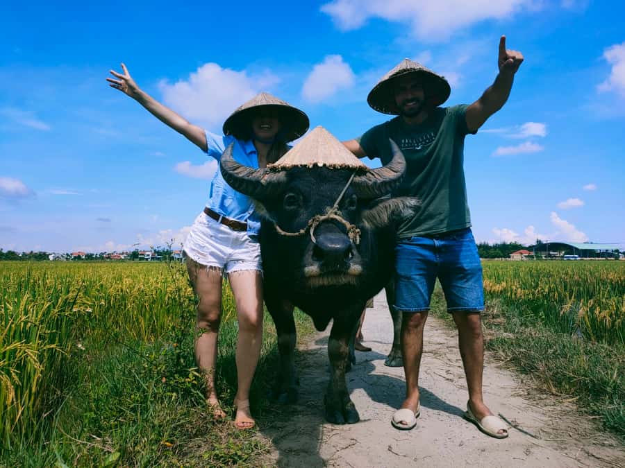 Cycling, Water Buffalo Riding, Traditional Farming Life - Meeting the water buffalo