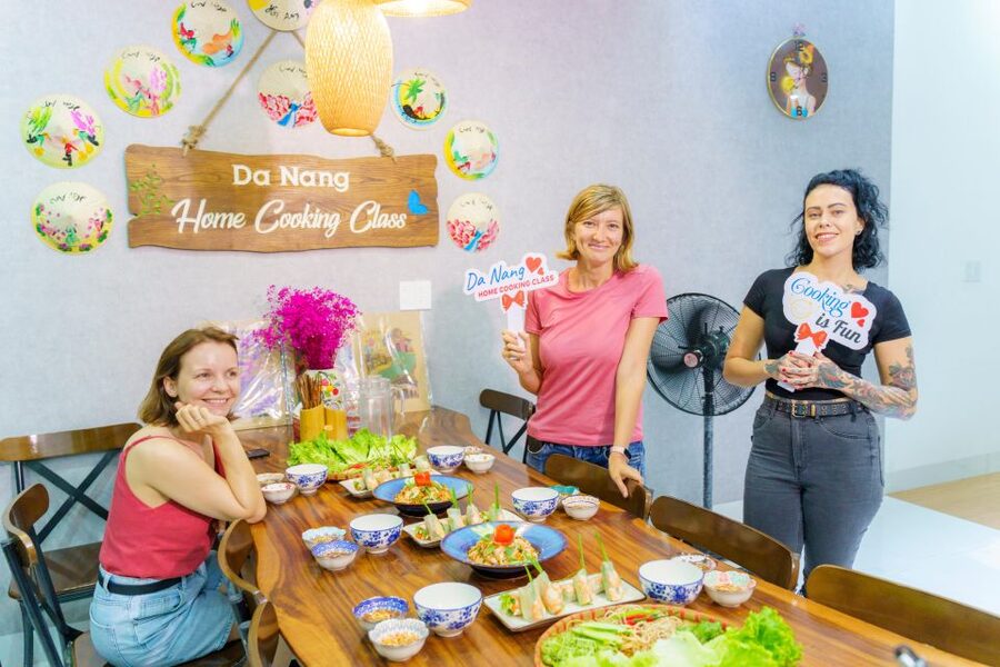Da Nang Cooking: Market tour, farming, and cooking class - Timing, transport, and comfort
