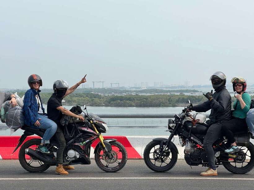 Dalat: MOTORBIKE TOUR TO PONGOUR FALLS- SILK- COFFEE FARM - Paradise Lake and the final village stop