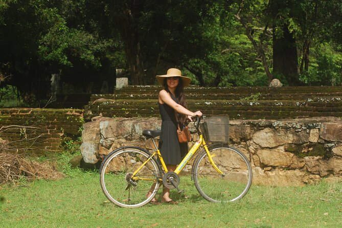 Day out to Galle[Stilt Fishing. Turtle watching.Cinnamon Farm] - Cruise passengers should treat the return time seriously