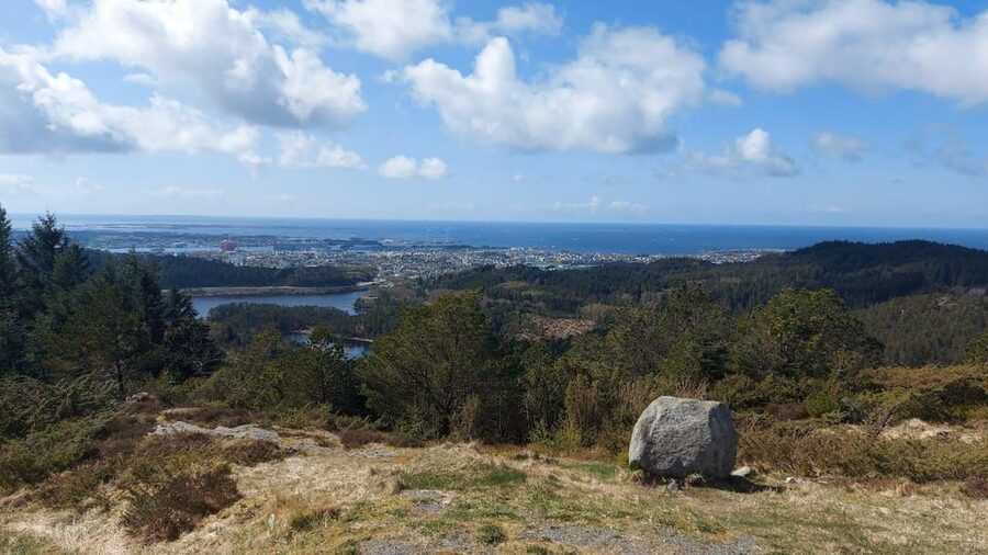 Discover Haugesund and visit a local mountain farmer - Steinsfjellet gives you the big Haugesund view