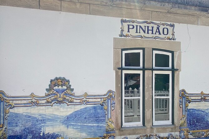 Douro Valley Private Tour: 2 Farms, Lunch & Boat Trip - Time in Peso da Régua