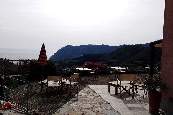E-Bike Tour in Cinque Terre with Aperitif in Farmhouse - Reggio Sanctuary and the road toward Vernazza