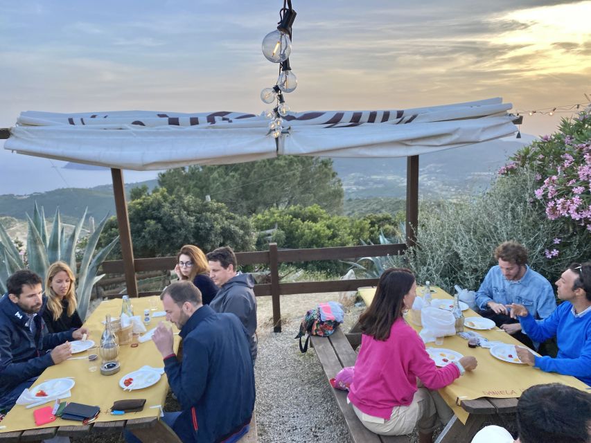 Elba: Tuscan Farmhouse Tasting - Service, language, and arrival details