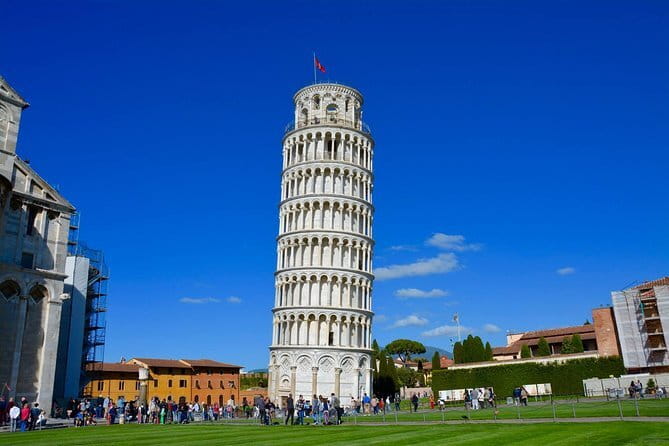 Experience Chianti & Cheese w/ 3 wineries & dairy visit—max 8 pp - Who gets the best value from this outing