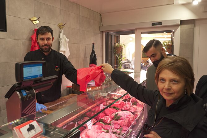 Farmers' Market Shopping with Cooking Class and Pasta Making - Why the market stop matters