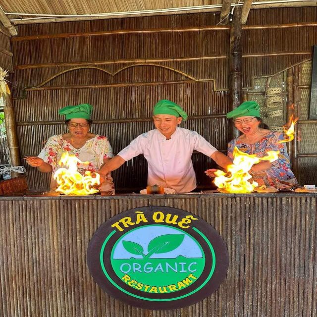 Farming - Local Market - Cooking Class In Tra Que Vegetable - Working with a Tra Que farmer