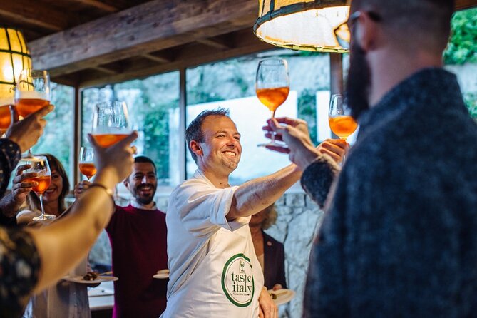 Florence Sunset Food Tour with Wine & Dine at a Tuscan farmhouse - La Buchetta explains Florence’s famous Negroni