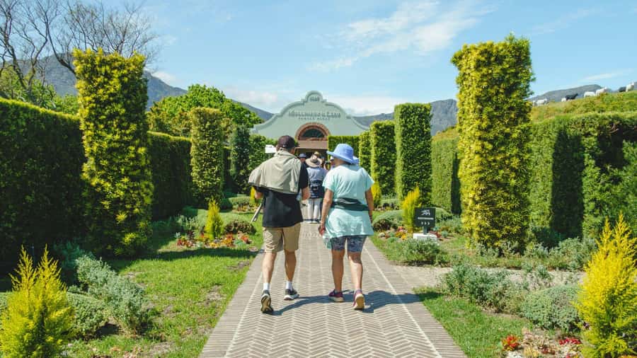 Franschhoek: An enchanting storytelling walk to 3 wine farms - Should you book the Franschhoek Wine Walk?
