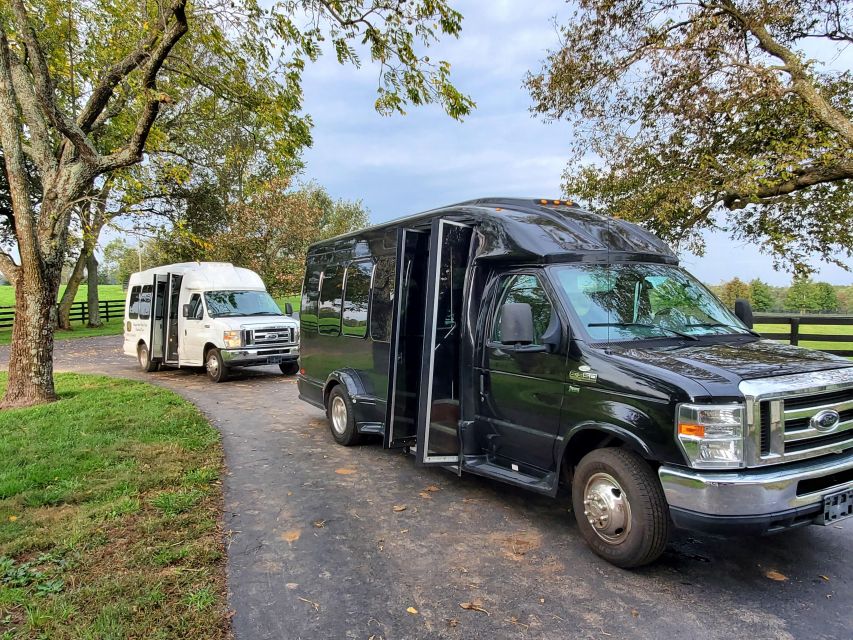 From Lexington: Kentucky Horse Farms Tour - Who should book this Lexington horse farm tour?