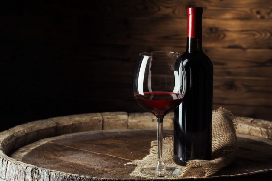 From Montecatini Terme: Wine Experience in Tuscan Farm - Six wines, served with food that makes sense