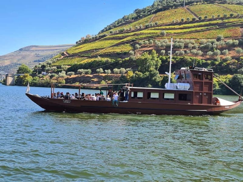 From Porto: 2 Wine Regions, Farm Lunch, and Boat Ride - Lunch at a farm near Sabrosa