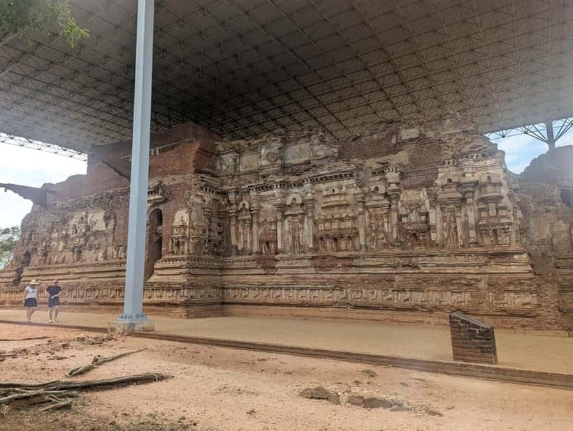 From Sigiriya:Polonnaruwa Day Tour with Farmers lunch - Why the farmers lunch changes the whole day
