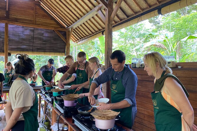 From Ubud: Authentic Bali Farm Cooking School & Organic Farm - Why the community setting matters