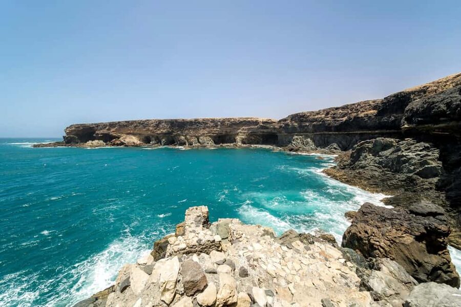 Fuerteventura farm, caves and rural villages tour with lunch - Pájara and the church with Aztec-style carvings