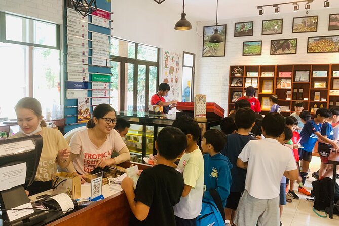 Full Day Experience to Farm and Chocolate - Inside the Chocolate Factory